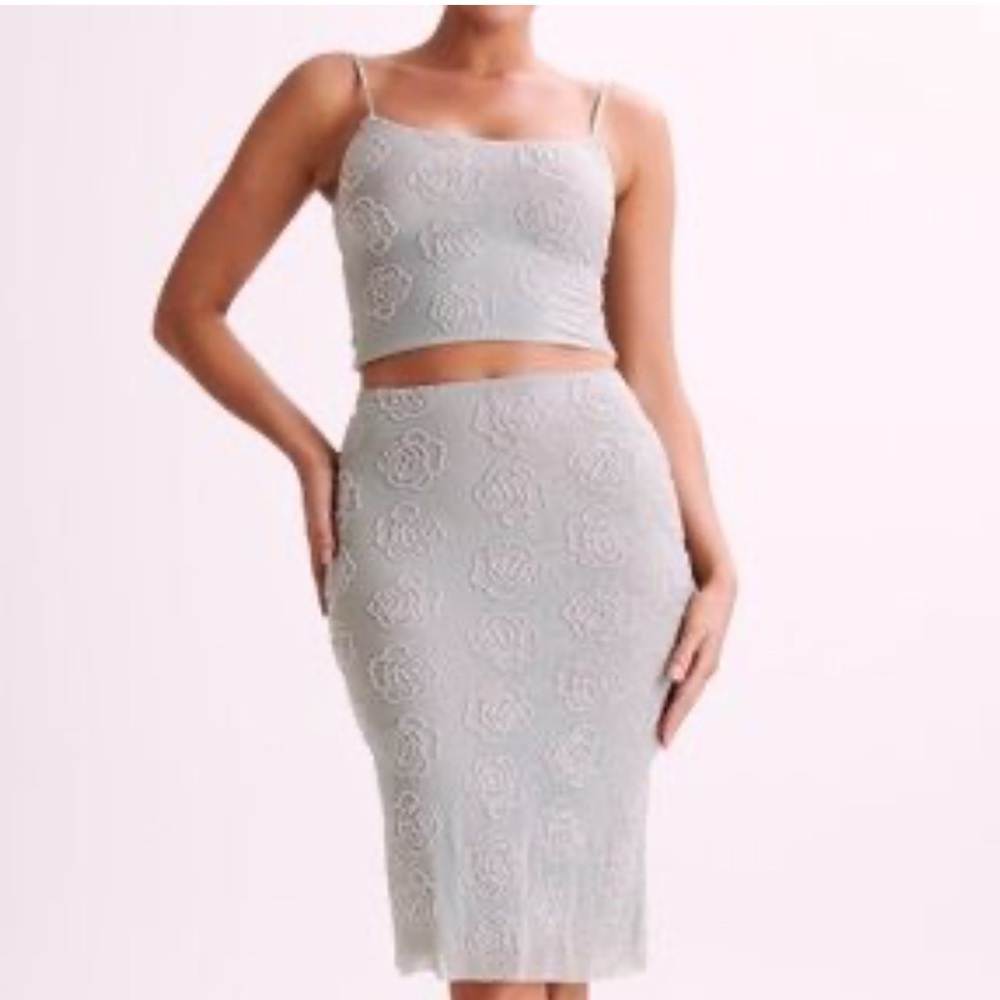Meshki Gray Sequin Midi Pencil Skirt